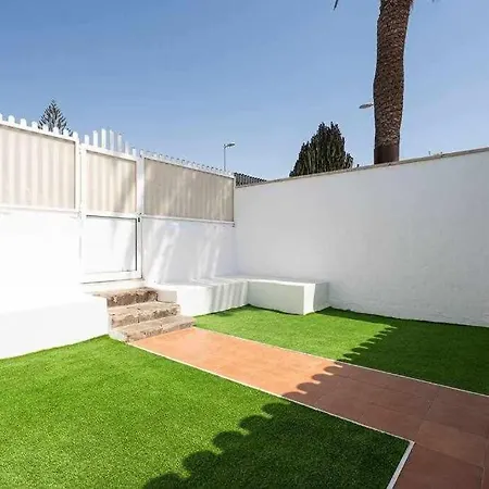 Bungalow Playa Del Ingles * بلايا ديل إنغلز